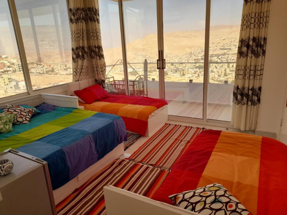 Jordan Guest House Wadi Musa Exterior photo